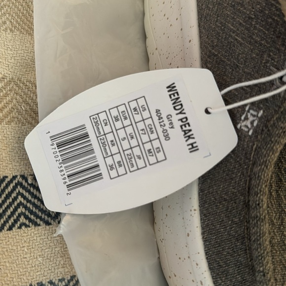 Awesome hey dude boots, just too small for me - Picture 3 of 6